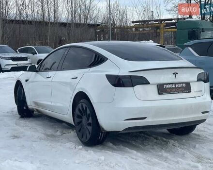 Білий Тесла Модель 3, об'ємом двигуна 0 л та пробігом 26 тис. км за 26000 $, фото 3 на Automoto.ua