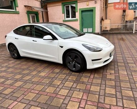 Білий Тесла Модель 3, об'ємом двигуна 0 л та пробігом 19 тис. км за 22500 $, фото 8 на Automoto.ua