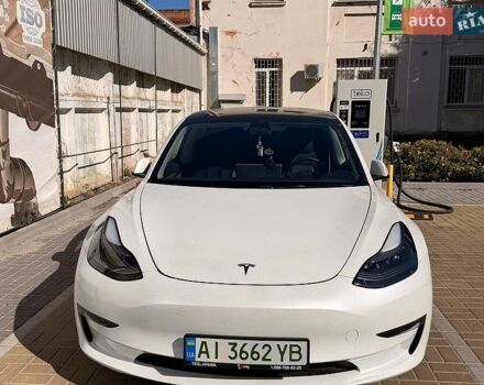 Белый Тесла Модель 3, объемом двигателя 0 л и пробегом 38 тыс. км за 25000 $, фото 5 на Automoto.ua
