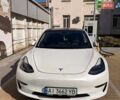 Белый Тесла Модель 3, объемом двигателя 0 л и пробегом 38 тыс. км за 25000 $, фото 5 на Automoto.ua