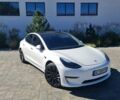 Тесла Модель 3 2023 в Луцке на Automoto.ua Белый Тесла Модель 3, объемом двигателя 0 л и пробегом 25 тыс. км за 36000 $, фото 1 на Automoto.ua