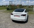 Белый Тесла Модель 3, объемом двигателя 0 л и пробегом 69 тыс. км за 25000 $, фото 7 на Automoto.ua