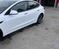 Білий Тесла Модель 3, об'ємом двигуна 0 л та пробігом 52 тис. км за 22500 $, фото 4 на Automoto.ua