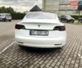 Білий Тесла Модель 3, об'ємом двигуна 0 л та пробігом 33 тис. км за 20310 $, фото 5 на Automoto.ua