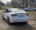 Белый Тесла Модель 3, объемом двигателя 0 л и пробегом 96 тыс. км за 21000 $, фото 3 на Automoto.ua