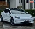 Белый Тесла Модель 3, объемом двигателя 0 л и пробегом 30 тыс. км за 22700 $, фото 1 на Automoto.ua