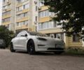 Білий Тесла Модель 3, об'ємом двигуна 0 л та пробігом 74 тис. км за 22900 $, фото 5 на Automoto.ua
