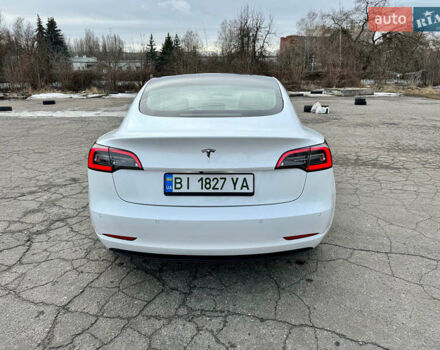 Білий Тесла Модель 3, об'ємом двигуна 0 л та пробігом 35 тис. км за 20000 $, фото 5 на Automoto.ua