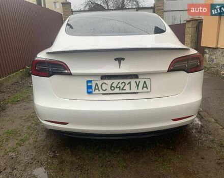 Білий Тесла Модель 3, об'ємом двигуна 0 л та пробігом 72 тис. км за 23500 $, фото 6 на Automoto.ua