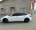 Белый Тесла Модель 3, объемом двигателя 0 л и пробегом 172 тыс. км за 18700 $, фото 1 на Automoto.ua