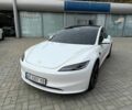 Білий Тесла Модель 3, об'ємом двигуна 0 л та пробігом 56 тис. км за 33500 $, фото 1 на Automoto.ua