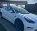 Белый Тесла Модель 3, объемом двигателя 0 л и пробегом 86 тыс. км за 17500 $, фото 9 на Automoto.ua