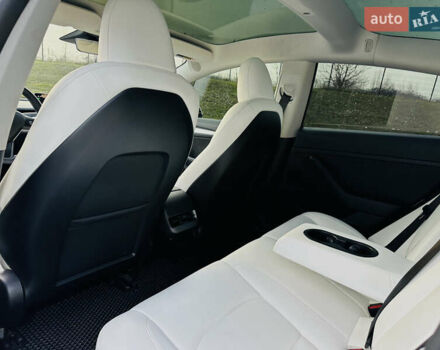 Білий Тесла Модель 3, об'ємом двигуна 0 л та пробігом 39 тис. км за 21990 $, фото 14 на Automoto.ua