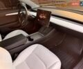 Белый Тесла Модель 3, объемом двигателя 0 л и пробегом 48 тыс. км за 23000 $, фото 24 на Automoto.ua