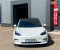 Белый Тесла Модель 3, объемом двигателя 0 л и пробегом 30 тыс. км за 24999 $, фото 2 на Automoto.ua