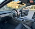 Білий Тесла Модель 3, об'ємом двигуна 0 л та пробігом 2 тис. км за 27700 $, фото 37 на Automoto.ua