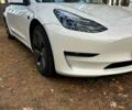Білий Тесла Модель 3, об'ємом двигуна 0.48 л та пробігом 27 тис. км за 25000 $, фото 2 на Automoto.ua