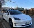 Белый Тесла Модель 3, объемом двигателя 0 л и пробегом 47 тыс. км за 18400 $, фото 1 на Automoto.ua