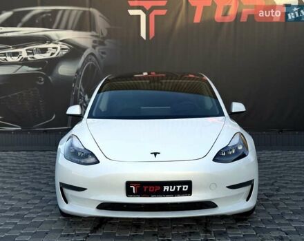 Білий Тесла Модель 3, об'ємом двигуна 0 л та пробігом 67 тис. км за 19999 $, фото 11 на Automoto.ua