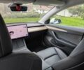 Білий Тесла Модель 3, об'ємом двигуна 0 л та пробігом 77 тис. км за 13200 $, фото 6 на Automoto.ua
