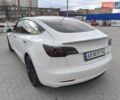 Белый Тесла Модель 3, объемом двигателя 0 л и пробегом 46 тыс. км за 24300 $, фото 10 на Automoto.ua