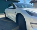 Белый Тесла Модель 3, объемом двигателя 0 л и пробегом 83 тыс. км за 20799 $, фото 10 на Automoto.ua