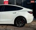 Белый Тесла Модель 3, объемом двигателя 0 л и пробегом 35 тыс. км за 27999 $, фото 7 на Automoto.ua