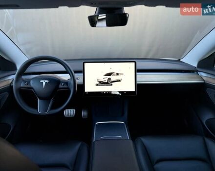 Білий Тесла Модель 3, об'ємом двигуна 0 л та пробігом 67 тис. км за 19999 $, фото 39 на Automoto.ua