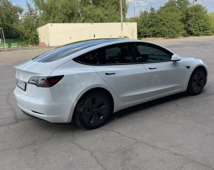 Белый Тесла Модель 3, объемом двигателя 0 л и пробегом 22 тыс. км за 25000 $, фото 9 на Automoto.ua