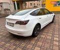 Білий Тесла Модель 3, об'ємом двигуна 0 л та пробігом 19 тис. км за 22500 $, фото 15 на Automoto.ua