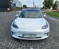 Білий Тесла Модель 3, об'ємом двигуна 0 л та пробігом 31 тис. км за 23124 $, фото 1 на Automoto.ua