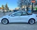 Белый Тесла Модель 3, объемом двигателя 0 л и пробегом 23 тыс. км за 21500 $, фото 25 на Automoto.ua