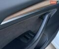 Білий Тесла Модель 3, об'ємом двигуна 0 л та пробігом 52 тис. км за 24800 $, фото 19 на Automoto.ua