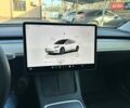Белый Тесла Модель 3, объемом двигателя 0 л и пробегом 64 тыс. км за 20999 $, фото 8 на Automoto.ua