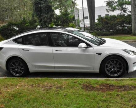 Белый Тесла Модель 3, объемом двигателя 0 л и пробегом 30 тыс. км за 13800 $, фото 5 на Automoto.ua