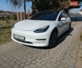 Білий Тесла Модель 3, об'ємом двигуна 0 л та пробігом 89 тис. км за 18500 $, фото 1 на Automoto.ua