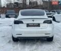 Білий Тесла Модель 3, об'ємом двигуна 0 л та пробігом 26 тис. км за 26000 $, фото 4 на Automoto.ua