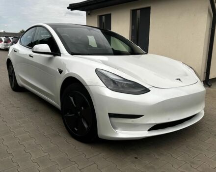Белый Тесла Модель 3, объемом двигателя 0 л и пробегом 53 тыс. км за 13500 $, фото 2 на Automoto.ua