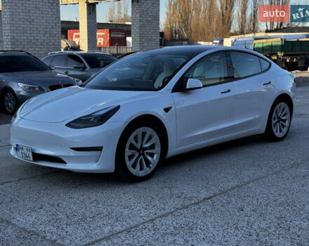 Білий Тесла Модель 3, об'ємом двигуна 0 л та пробігом 5 тис. км за 29999 $, фото 2 на Automoto.ua