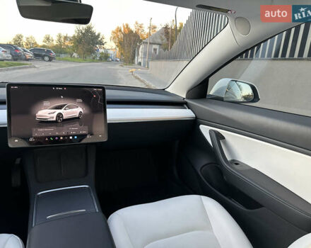 Белый Тесла Модель 3, объемом двигателя 0 л и пробегом 18 тыс. км за 22800 $, фото 17 на Automoto.ua