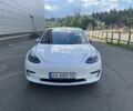 Белый Тесла Модель 3, объемом двигателя 0 л и пробегом 117 тыс. км за 17002 $, фото 1 на Automoto.ua