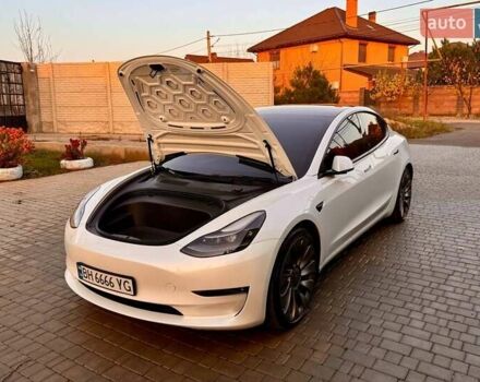 Белый Тесла Модель 3, объемом двигателя 0 л и пробегом 48 тыс. км за 23000 $, фото 33 на Automoto.ua