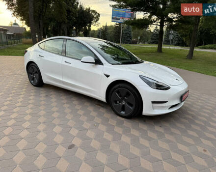 Білий Тесла Модель 3, об'ємом двигуна 0 л та пробігом 3 тис. км за 21900 $, фото 64 на Automoto.ua