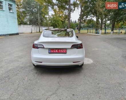 Белый Тесла Модель 3, объемом двигателя 0 л и пробегом 45 тыс. км за 24300 $, фото 14 на Automoto.ua