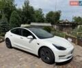 Белый Тесла Модель 3, объемом двигателя 0 л и пробегом 80 тыс. км за 22933 $, фото 2 на Automoto.ua