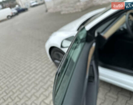 Білий Тесла Модель 3, об'ємом двигуна 0 л та пробігом 4 тис. км за 17500 $, фото 13 на Automoto.ua