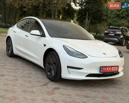 Білий Тесла Модель 3, об'ємом двигуна 0 л та пробігом 4 тис. км за 20999 $, фото 4 на Automoto.ua