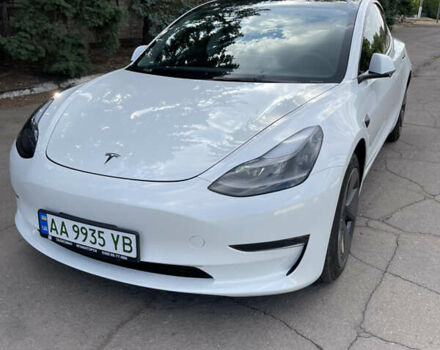 Белый Тесла Модель 3, объемом двигателя 0 л и пробегом 22 тыс. км за 25000 $, фото 3 на Automoto.ua