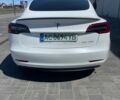 Білий Тесла Модель 3, об'ємом двигуна 0 л та пробігом 88 тис. км за 22793 $, фото 5 на Automoto.ua