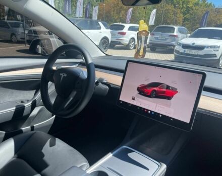 Белый Тесла Модель 3, объемом двигателя 7.5 л и пробегом 34 тыс. км за 24999 $, фото 9 на Automoto.ua